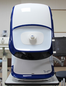 眼科検査機器：超広角走査レーザー検眼鏡