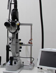 眼科検査機器：眼科レーザー治療装置